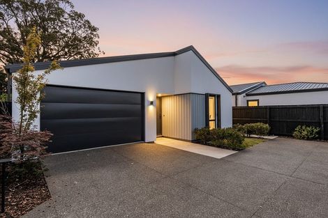 Photo of property in 12 Horoeka Street, Avonhead, Christchurch, 8042
