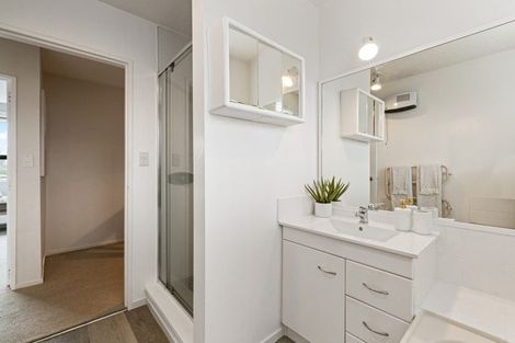 Photo of property in 25 Rubens Place, Burnside, Christchurch, 8053