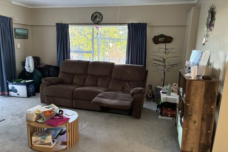 Photo of property in 17 Tatyana Place, Massey, Auckland, 0614