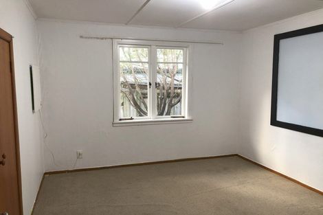 Photo of property in 1 Sarona Avenue, Glen Eden, Auckland, 0602