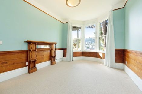 Photo of property in 115 Tasman Street, Mount Cook, Wellington, 6021