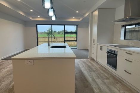 Photo of property in 6 Inaka Place, Poike, Tauranga, 3112