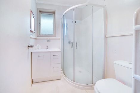 Photo of property in 1/40 Hill Crescent, Papakura, 2110