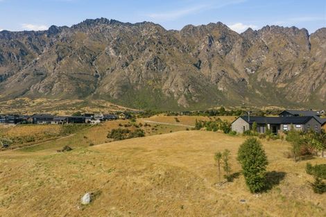 Photo of property in 6 Wanderer Lane, Jacks Point, Queenstown, 9371