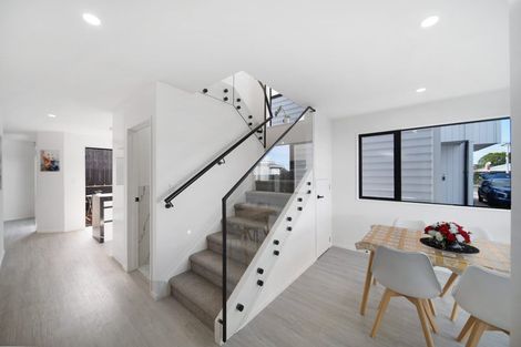 Photo of property in 6d Pikitea Road, Mangere Bridge, Auckland, 2022