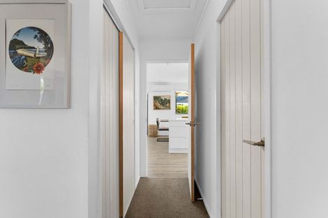 Photo of property in 1 Gobray Crescent, Mount Maunganui, 3116