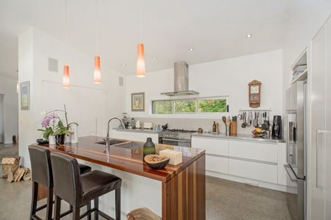 Photo of property in 14 Herbert Drive, Whangamata, 3620