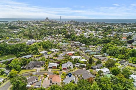 Photo of property in 6 Honnor Place, Hurdon, New Plymouth, 4310