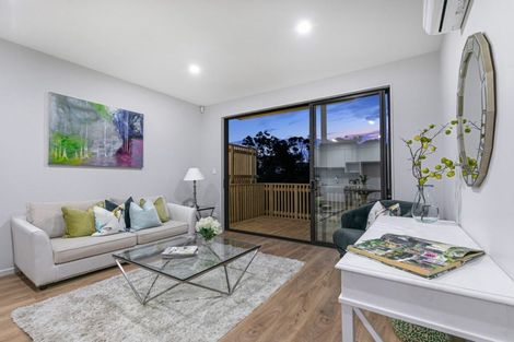 Photo of property in 13b Rockpool Road, Orewa, 0931