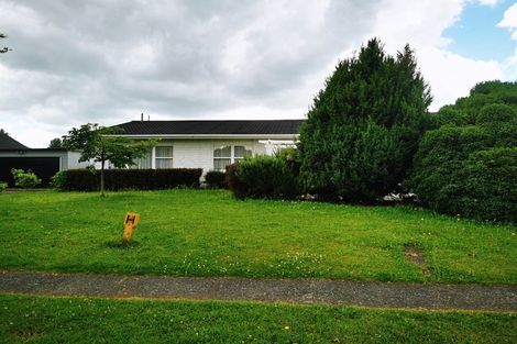 Photo of property in 47 Chedworth Avenue, Chedworth, Hamilton, 3210
