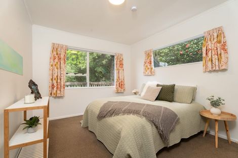 Photo of property in 70 Chesterton Street, Johnsonville, Wellington, 6037