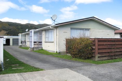 Photo of property in 256a Wellington Road, Wainuiomata, Lower Hutt, 5014