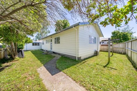 Photo of property in 614f2- Fergusson Drive, Trentham, Upper Hutt, 5018