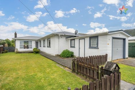 Photo of property in 12 Hunt Street, Wainuiomata, Lower Hutt, 5014