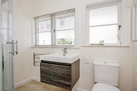 Photo of property in 12 Savoy Road, Glen Eden, Auckland, 0602