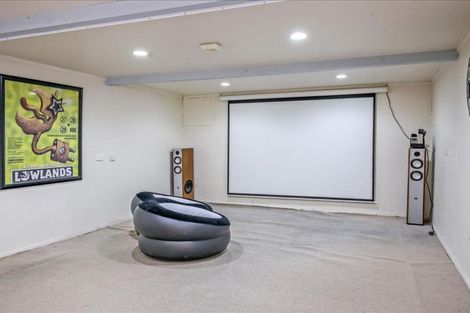 Photo of property in 12 Savoy Road, Glen Eden, Auckland, 0602