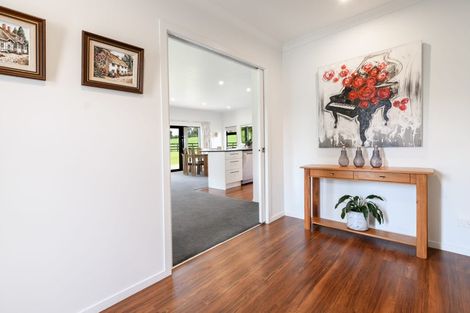 Photo of property in 136b Kumikumi Road, Lower Kaimai, Tauranga, 3171
