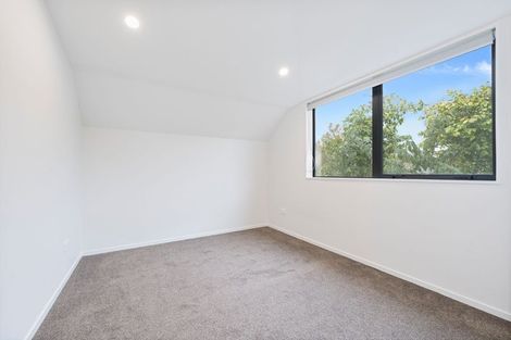 Photo of property in 12/106 Triangle Road, Massey, Auckland, 0614