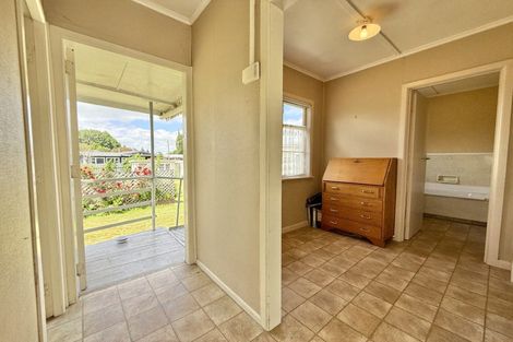 Photo of property in 42 Carrington Crescent, Tokoroa, 3420