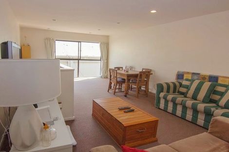 Photo of property in 6/7 Hall Avenue, Newtown, Wellington, 6021