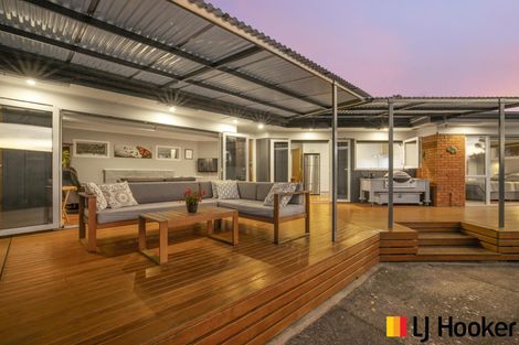 Photo of property in 18 Hill Crescent, Papakura, 2110