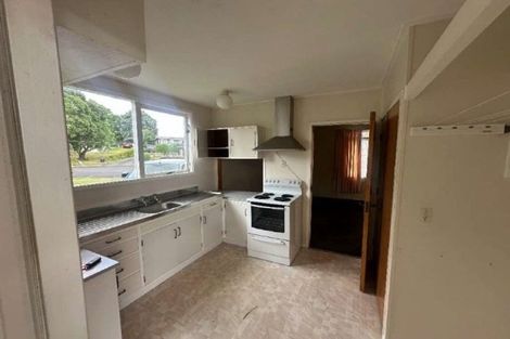 Photo of property in 6 Azalea Place, Waiuku, 2123