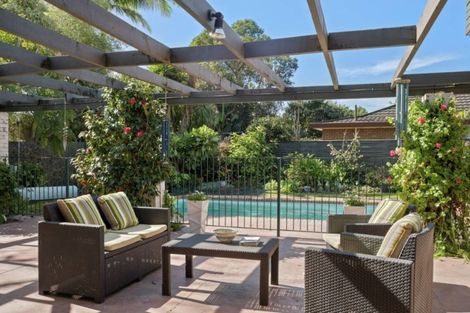 Photo of property in 133 Fisher Parade, Sunnyhills, Auckland, 2010