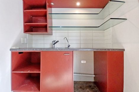 Photo of property in 9 Saddleback Rise, Murrays Bay, Auckland, 0630