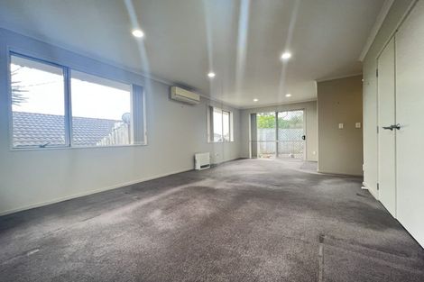 Photo of property in 4 Durbin Court, Greenhithe, Auckland, 0632