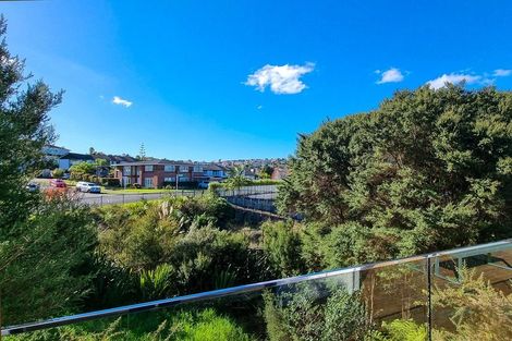 Photo of property in 14 Rathmullen Place, Pinehill, Auckland, 0632