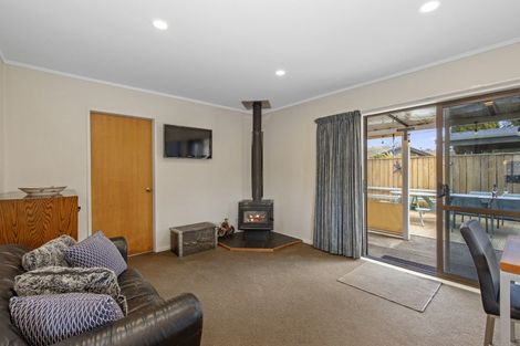 Photo of property in 19 Memphis Grove, Totara Park, Upper Hutt, 5018