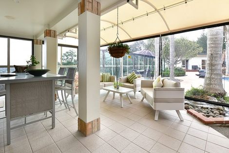 Photo of property in 54 Pinetone Road, Kumeu, 0892