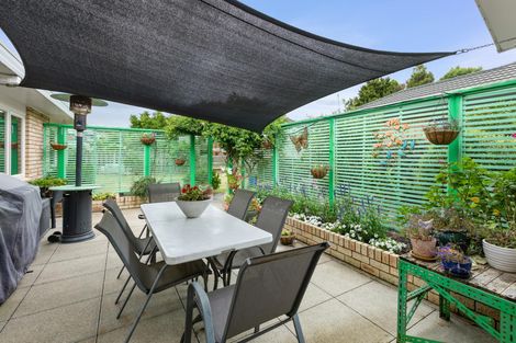 Photo of property in 19 Loveridge Place, Morrinsville, 3300