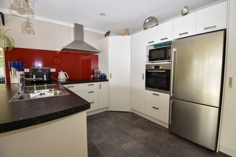 Photo of property in 266 High Street South, Carterton, 5713