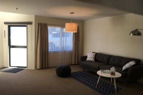 Photo of property in 55f8 Hamilton Road, Hataitai, Wellington, 6021