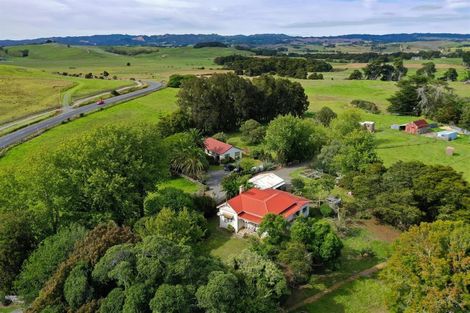Photo of property in 84 Cove Road, Waipu, 0582