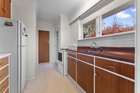 Photo of property in 26 Karaka Crescent, Levin, 5510