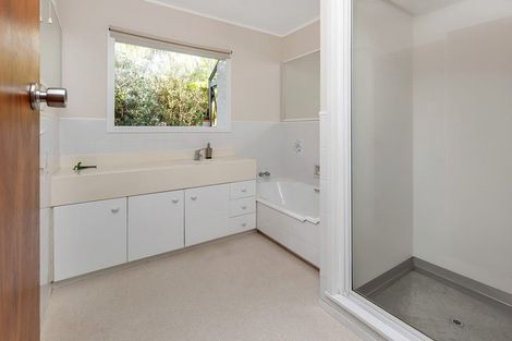 Photo of property in 35 Parkland Crescent, Te Kamo, Whangarei, 0112