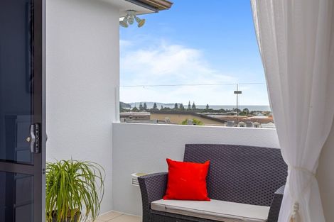 Photo of property in 49 The Ritz, Orewa, 0931