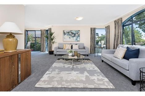 Photo of property in 15 Kilsyth Way, East Tamaki Heights, Auckland, 2016