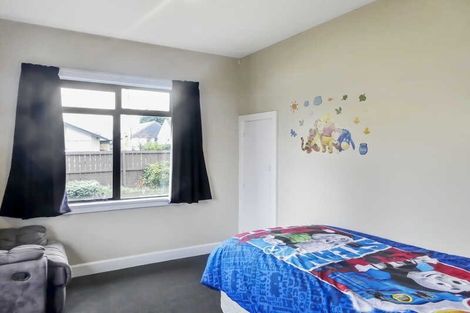 Photo of property in 28 Somerset Crescent, Spreydon, Christchurch, 8024