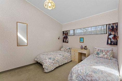 Photo of property in 1 Miro Street, Waikanae, 5036