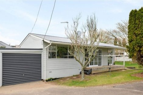 Photo of property in 10 Olwyn Terrace, Dinsdale, Hamilton, 3204