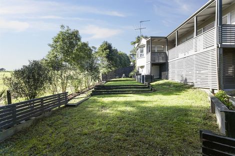 Photo of property in 13 Glenbury Place, Massey, Auckland, 0614