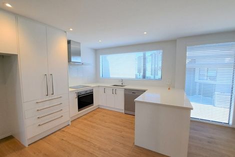 Photo of property in 24 Memorial Park Lane, Hobsonville, Auckland, 0618