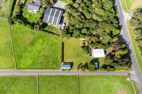Photo of property in 435 Tararua Road, Levin, 5571