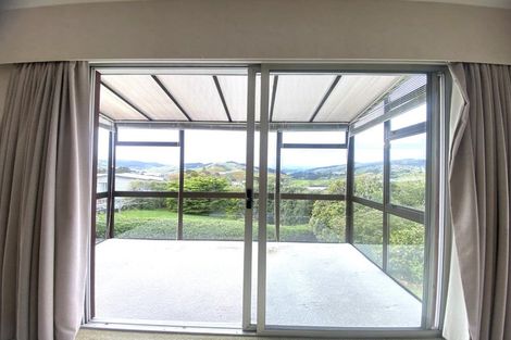 Photo of property in 4 Windermeer Grove, Churton Park, Wellington, 6037
