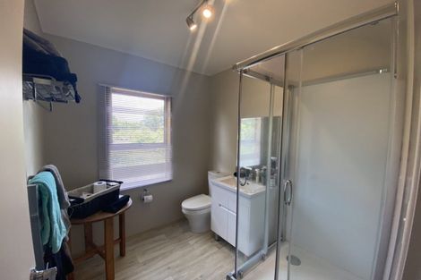 Photo of property in 24 Meachen Terrace, Waiuku, 2123