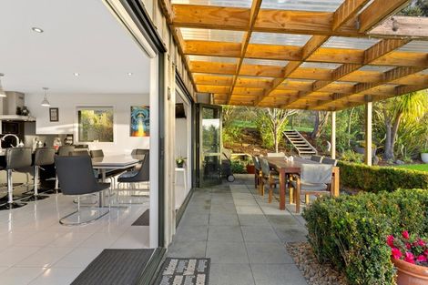 Photo of property in 254 Rimmer Road, Helensville, 0875