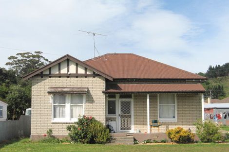 Photo of property in 9 Oman Street, Kaiti, Gisborne, 4010